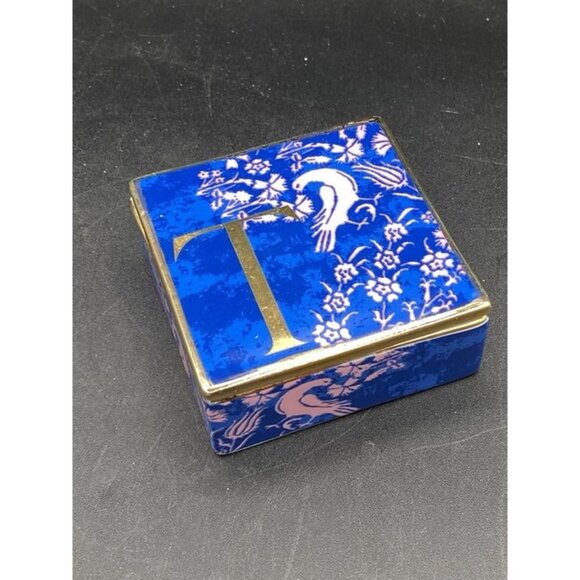 Anthropologie Venice Monogram Gold T Trinket Box Lidded Pink Bird Blue Ceramic - Picture 1 of 11